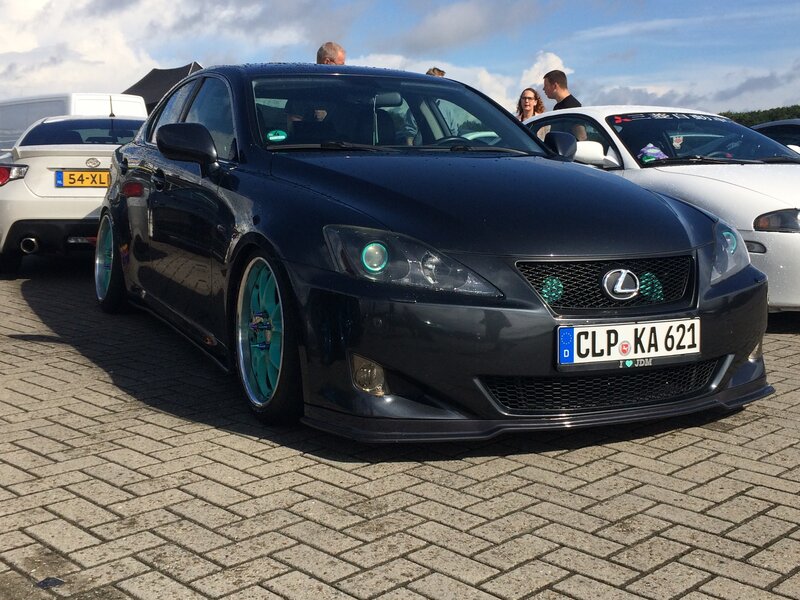 Black Lexus Is250 — Outdoor