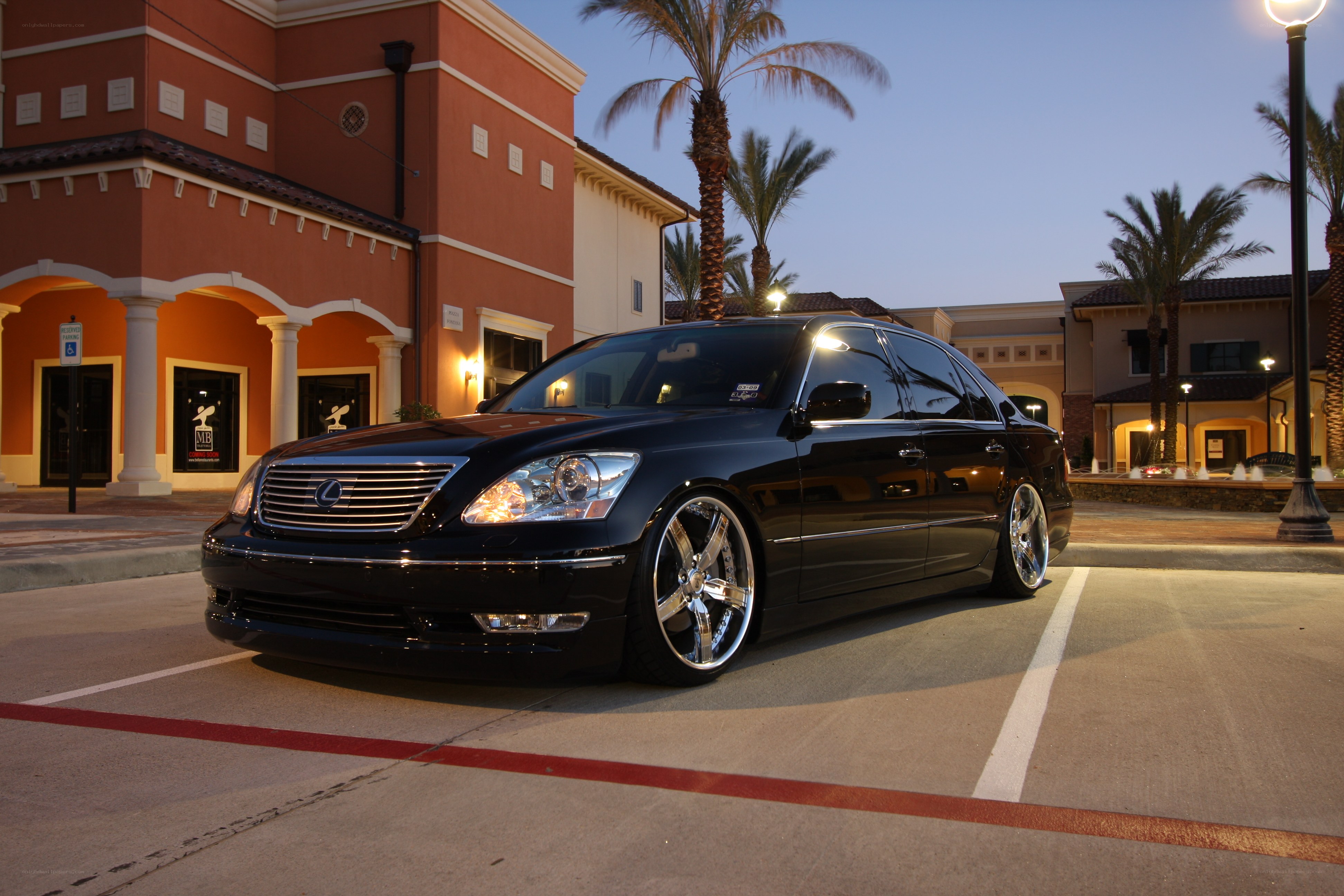 Black Lexus LS430 at dusk