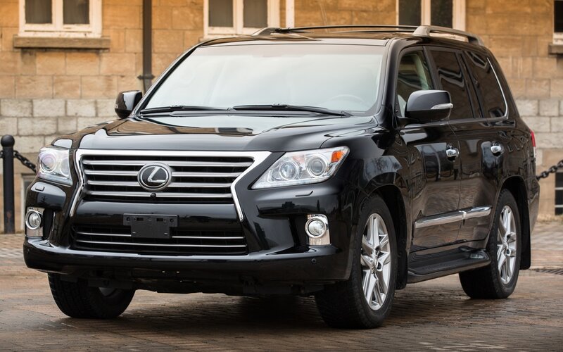 Black Lexus Lx Suv — Neutral
