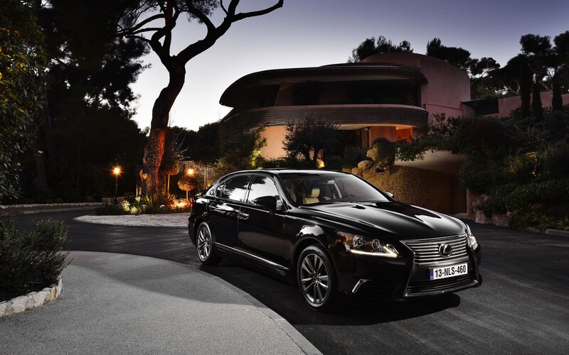 Black Lexus Sedan — Dramatic, Night