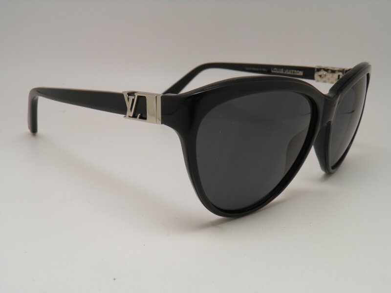black louis vuitton sunglasses