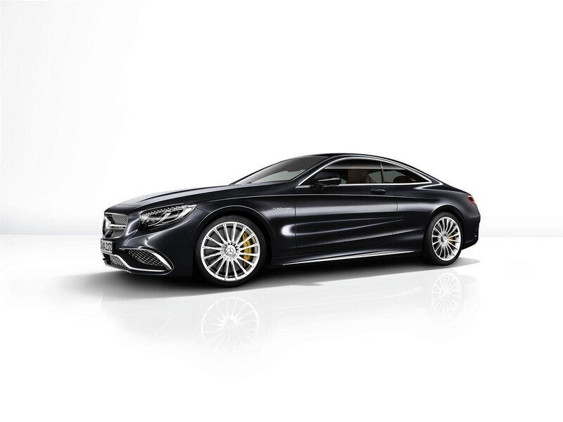 Black Luxury Coupe — Neutral