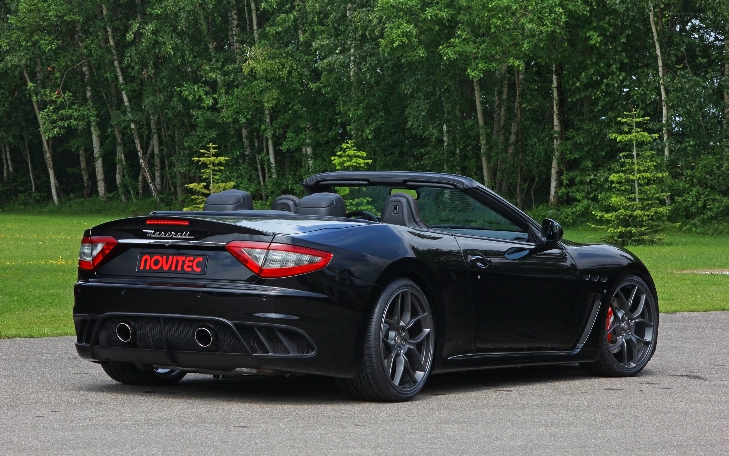Black Maserati convertible