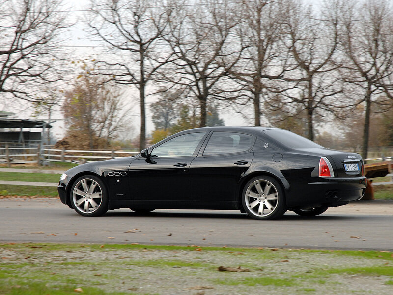 Black Maserati Sedan — Calm, Autumn, Photograph