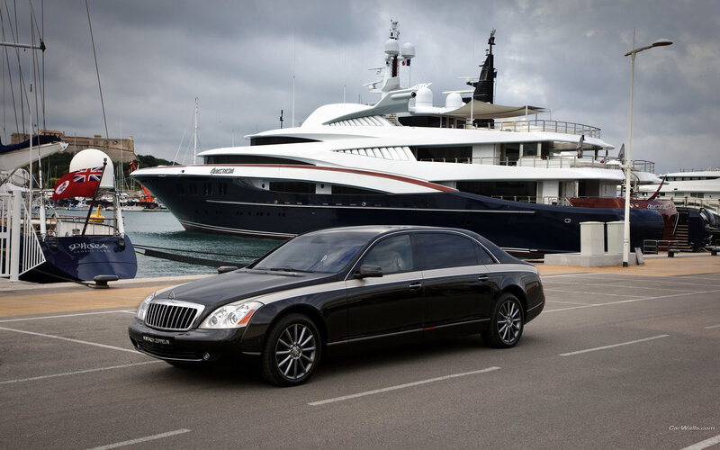 Black Maybach in marina