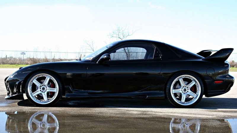 black mazda rx-7 sports car