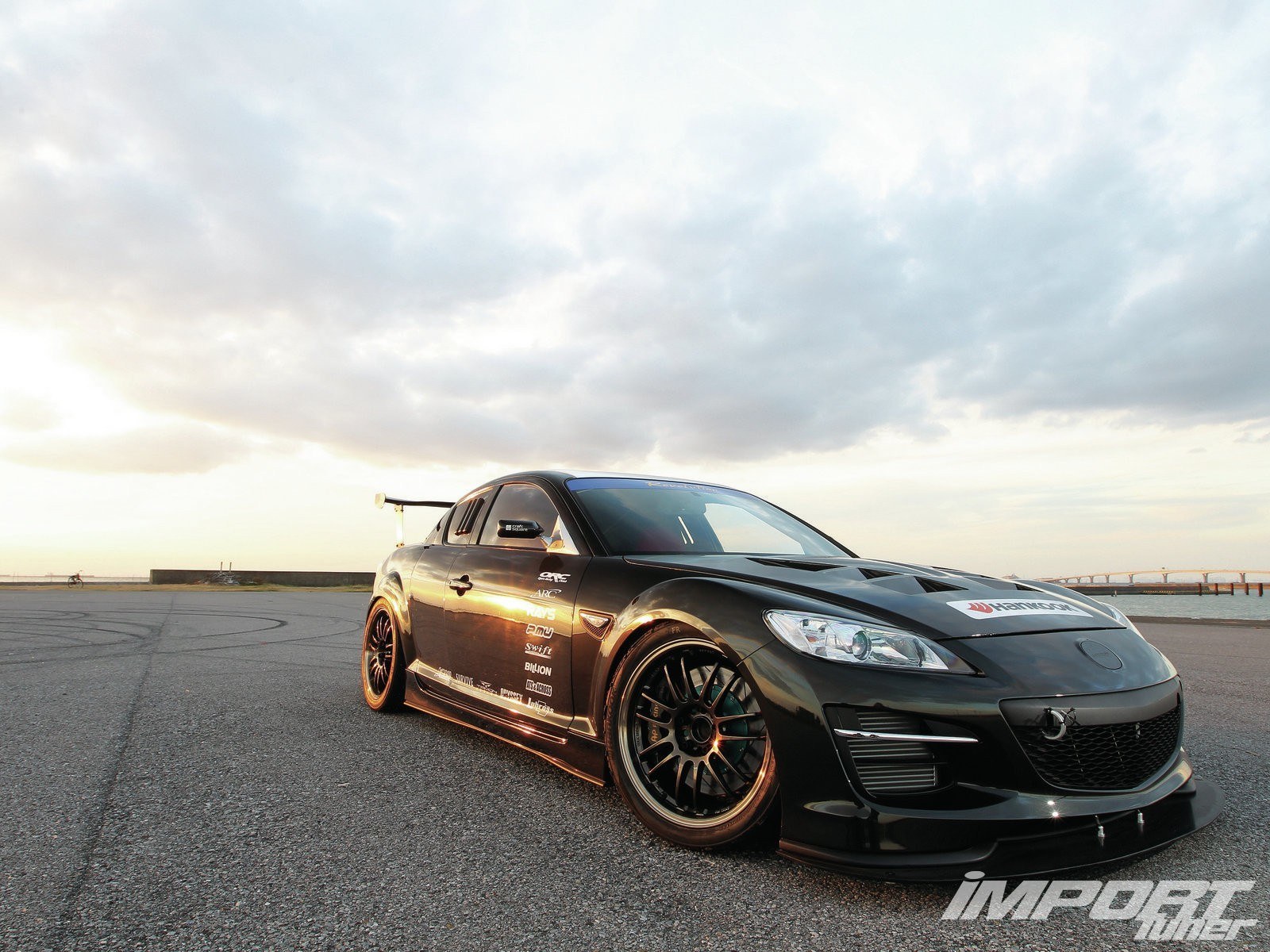 black mazda rx-8 race car