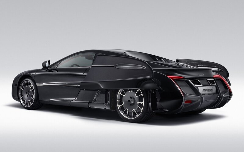 black mclaren supercar