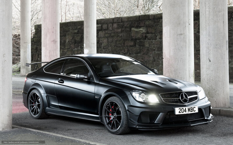Black Mercedes-AMG C63 — Dramatic