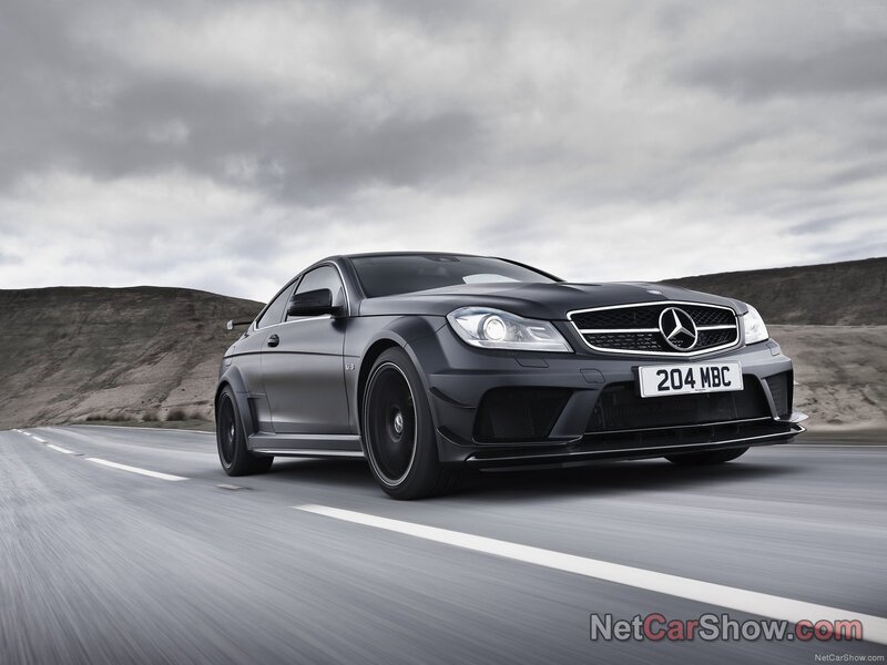 Black Mercedes-AMG C63 — Gray