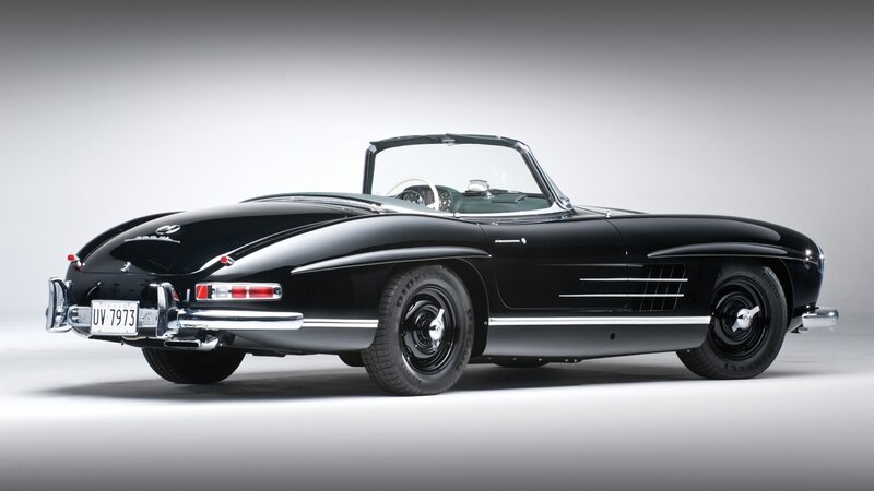 Black Mercedes-Benz 300SL Roadster