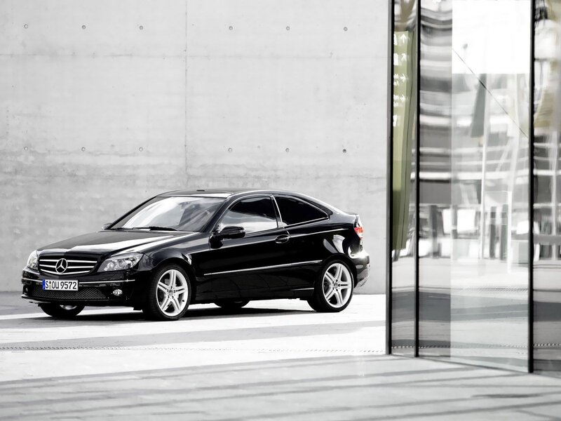 Black Mercedes-Benz C-Class Coupe