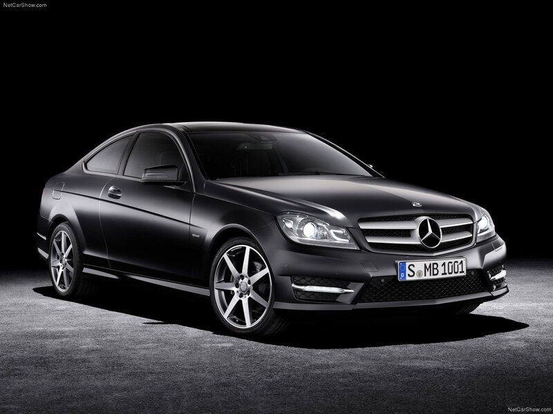 Black Mercedes-Benz C-Class Coupe