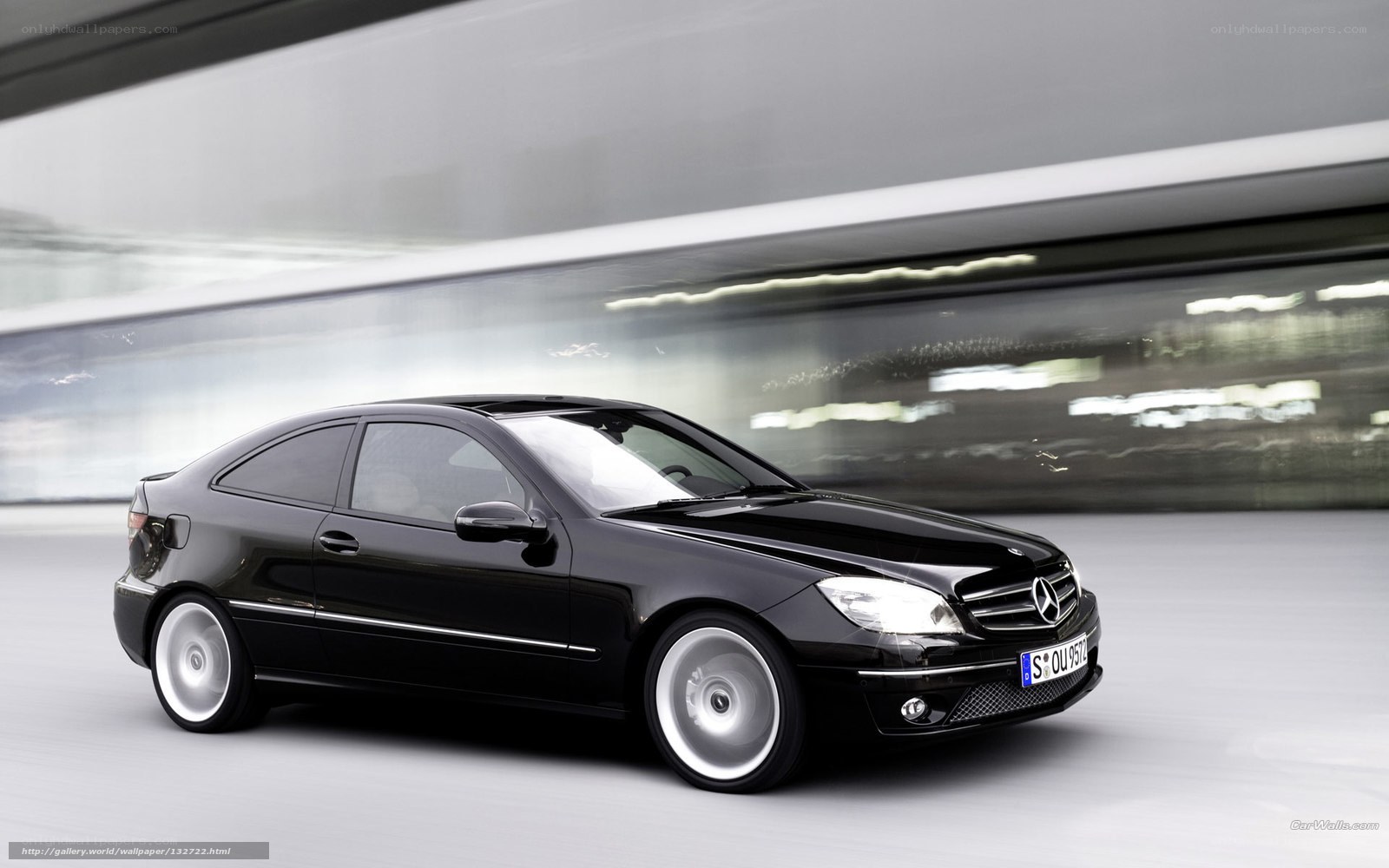 Black Mercedes-Benz C-Class Coupe