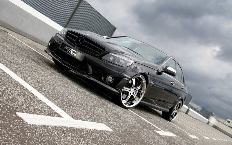 Black Mercedes-Benz C63 AMG