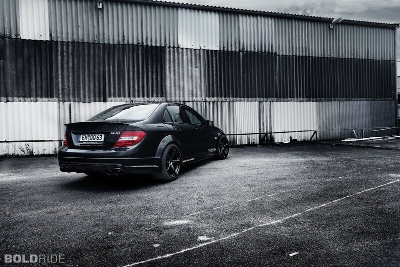 Black Mercedes-Benz C63 AMG
