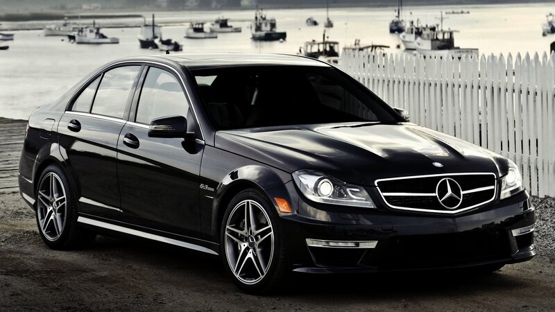 Black Mercedes-Benz C63 AMG