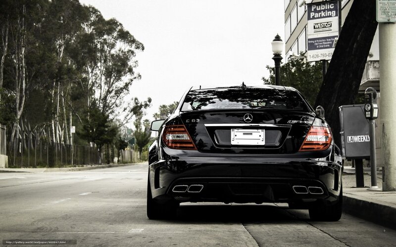 Black Mercedes-Benz C63 AMG