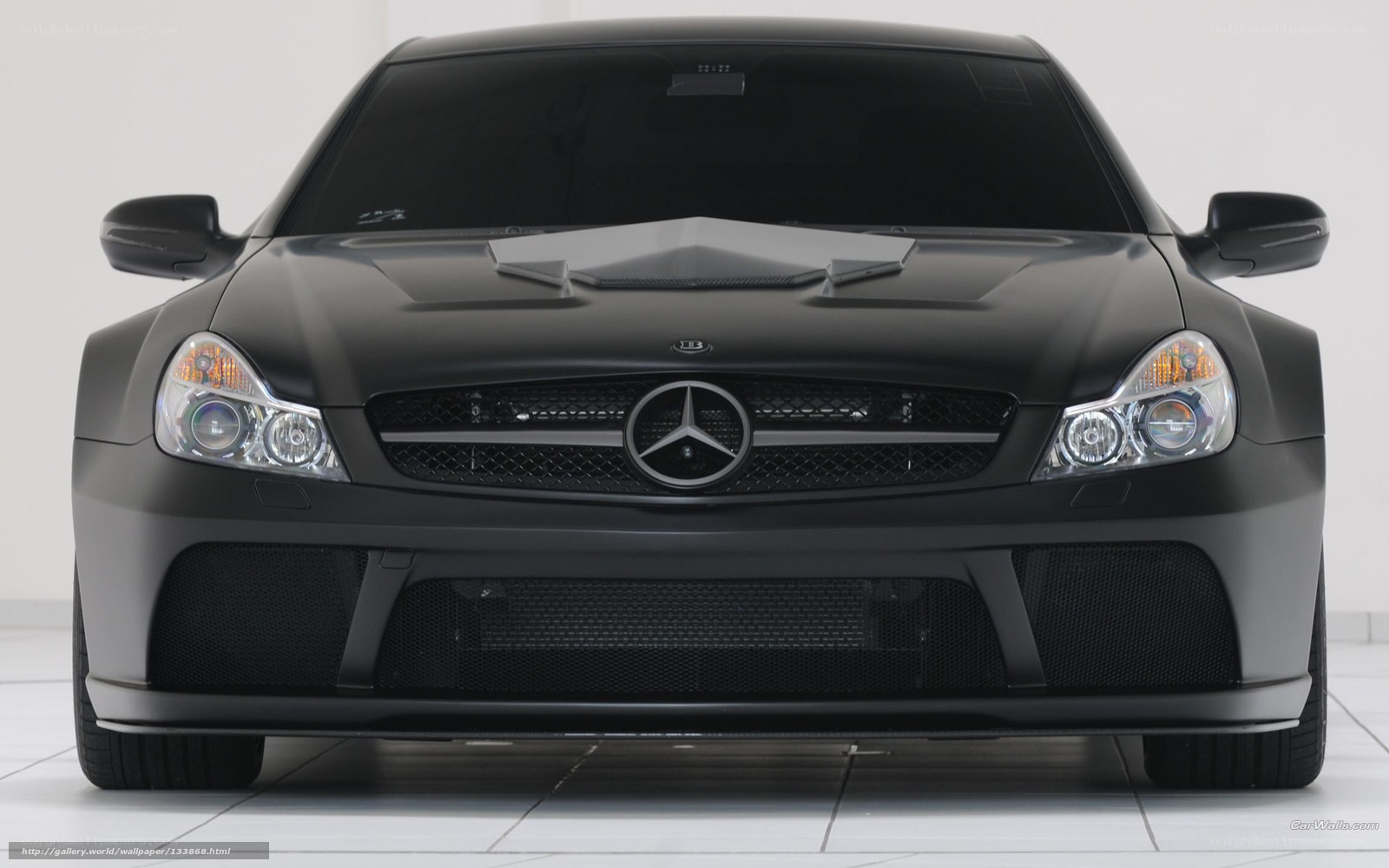 black mercedes-benz car