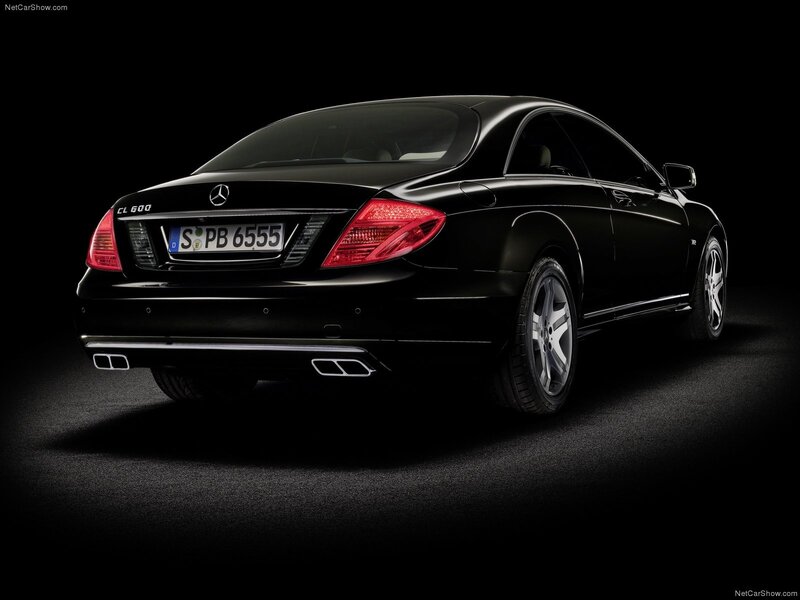 Black Mercedes-Benz CL600