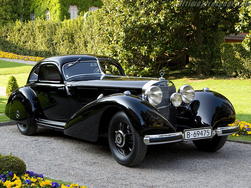 Black Mercedes-Benz classic car