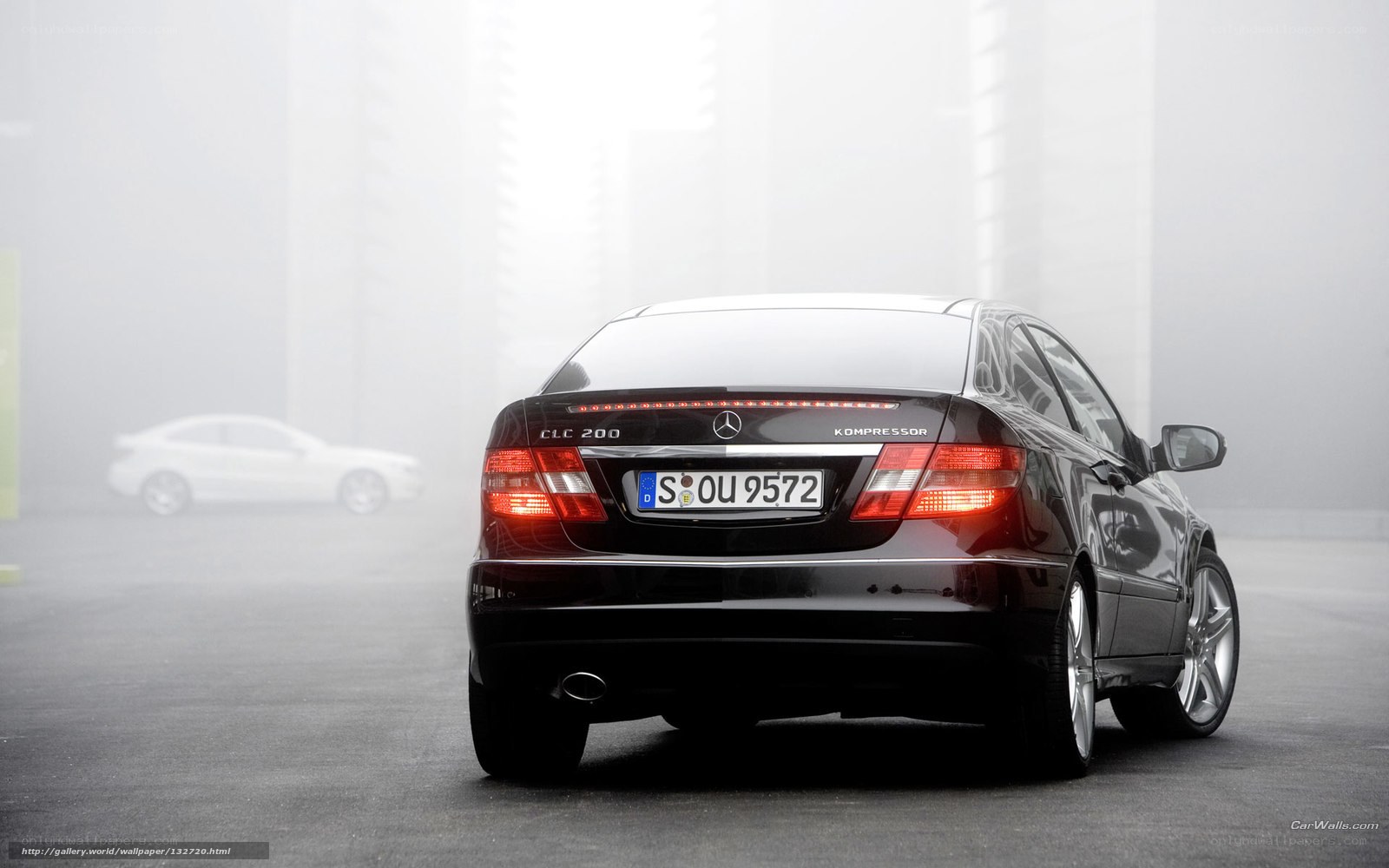 Black Mercedes-Benz CLC 200