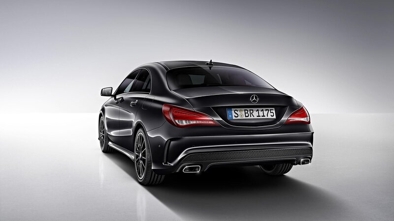 black mercedes-benz clc sedan