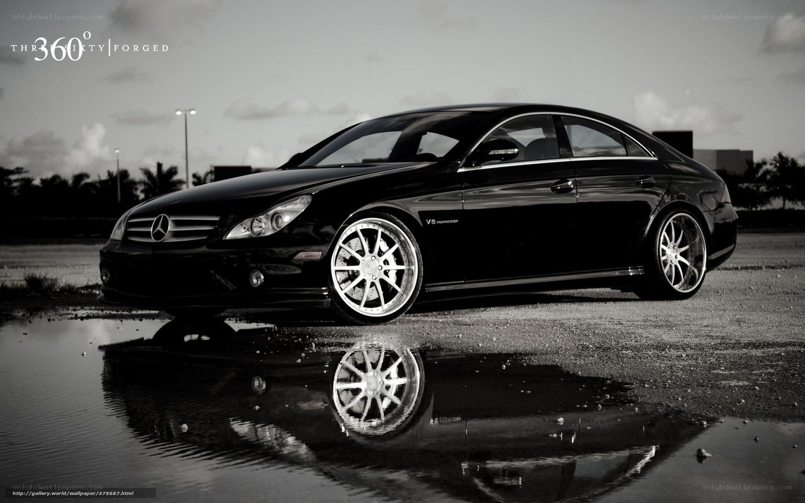 Black Mercedes-Benz CLS-63