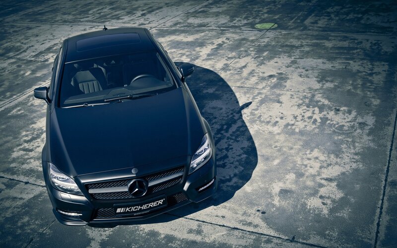 Black Mercedes-Benz CLS Kicherer