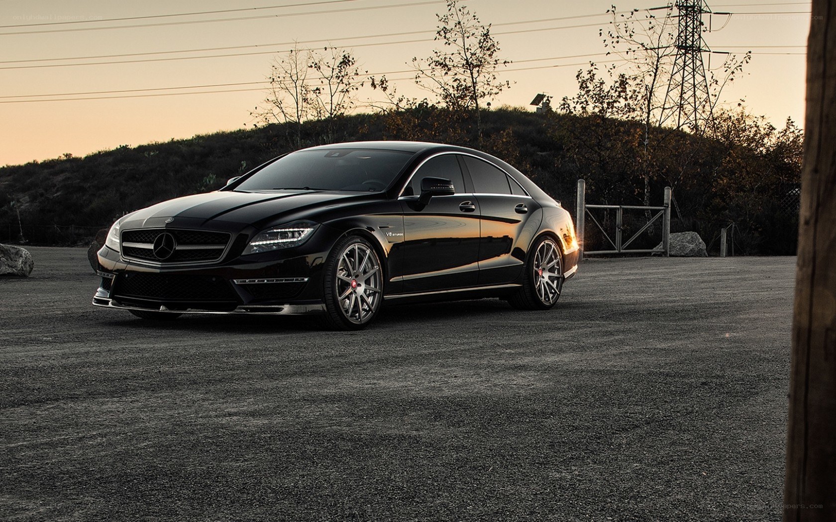 Black Mercedes-Benz CLS63 AMG