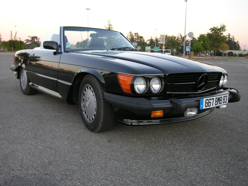 Black Mercedes-Benz convertible