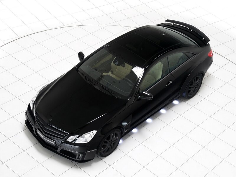 Black Mercedes-Benz coupe
