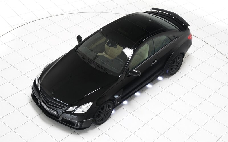 black mercedes-benz coupe