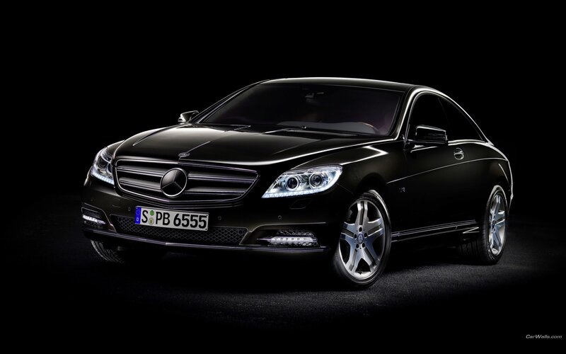 black mercedes-benz coupe