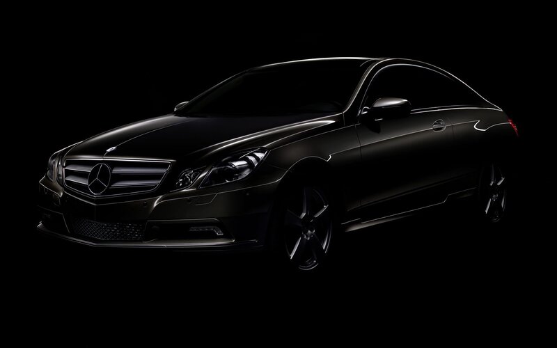 Black Mercedes-Benz coupe