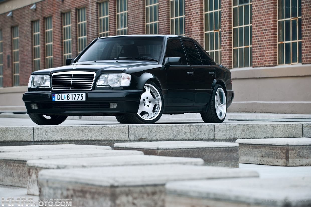Black Mercedes-Benz E-Class sedan
