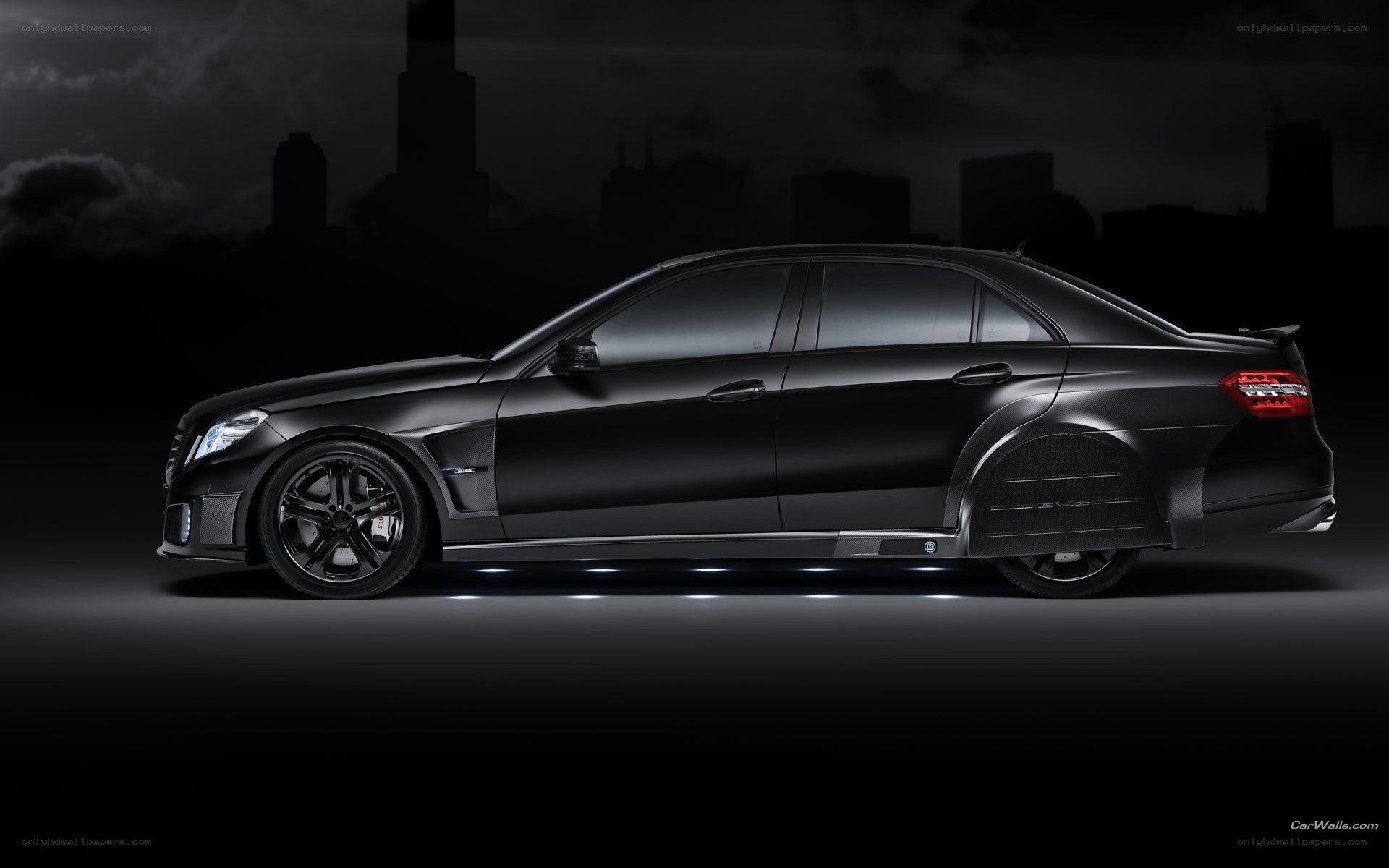 black mercedes-benz e63 amg