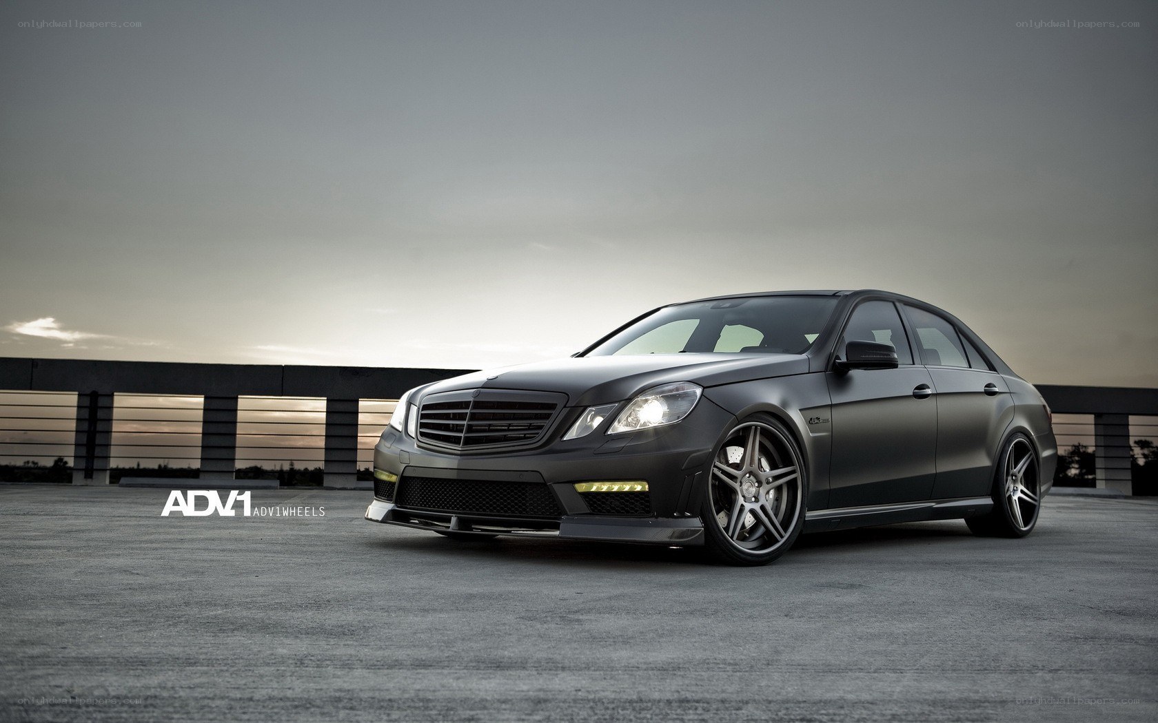 black mercedes-benz e63 amg