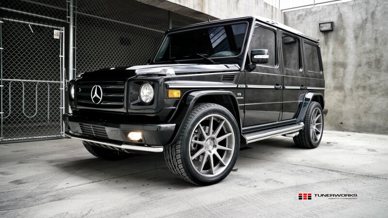 Black Mercedes-benz G-wagon — Dramatic, Photograph