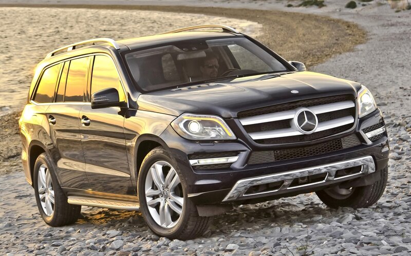 Black Mercedes-Benz GL-Class on beach