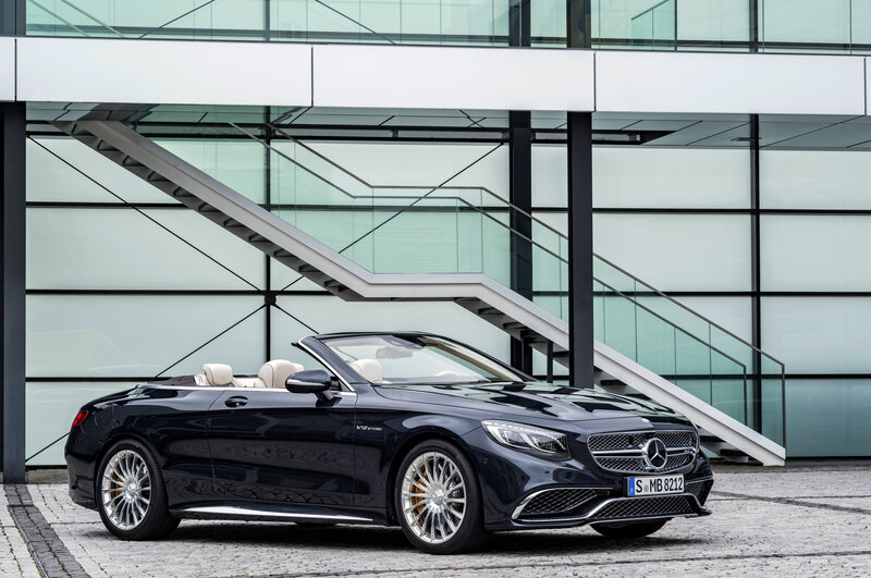 Black Mercedes-Benz S-Class Cabriolet