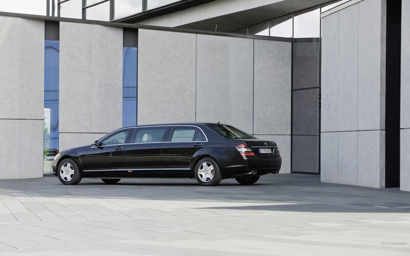 black mercedes-benz s600 landaulet