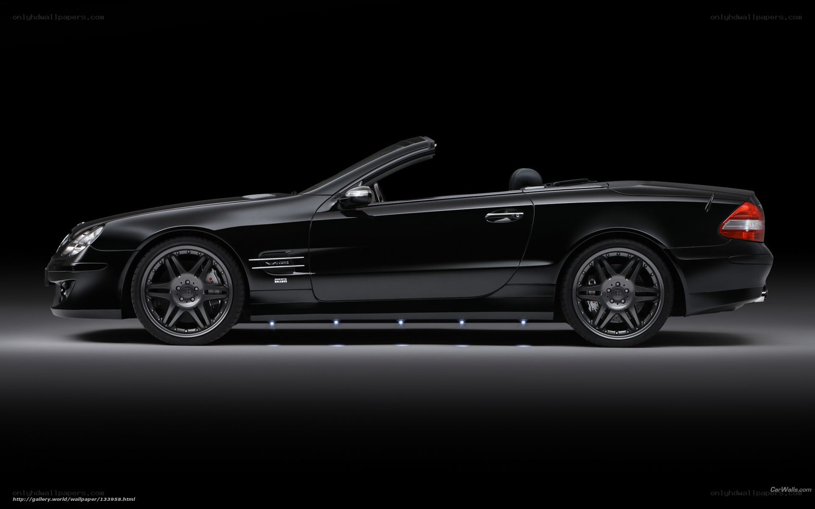 black mercedes-benz sl500