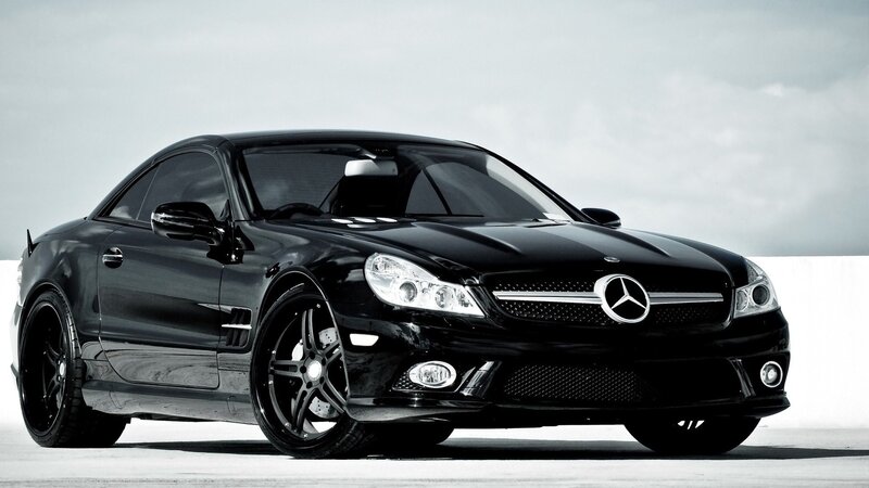 Black Mercedes-Benz SL55 AMG