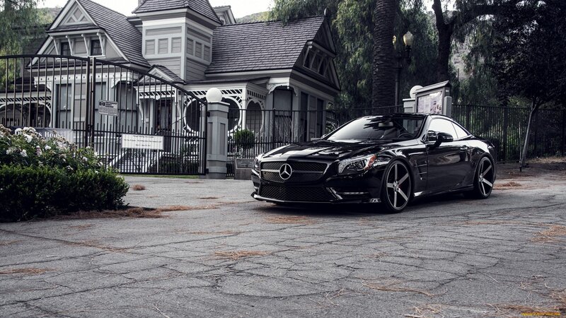 Black Mercedes-benz Sl550 — Dramatic