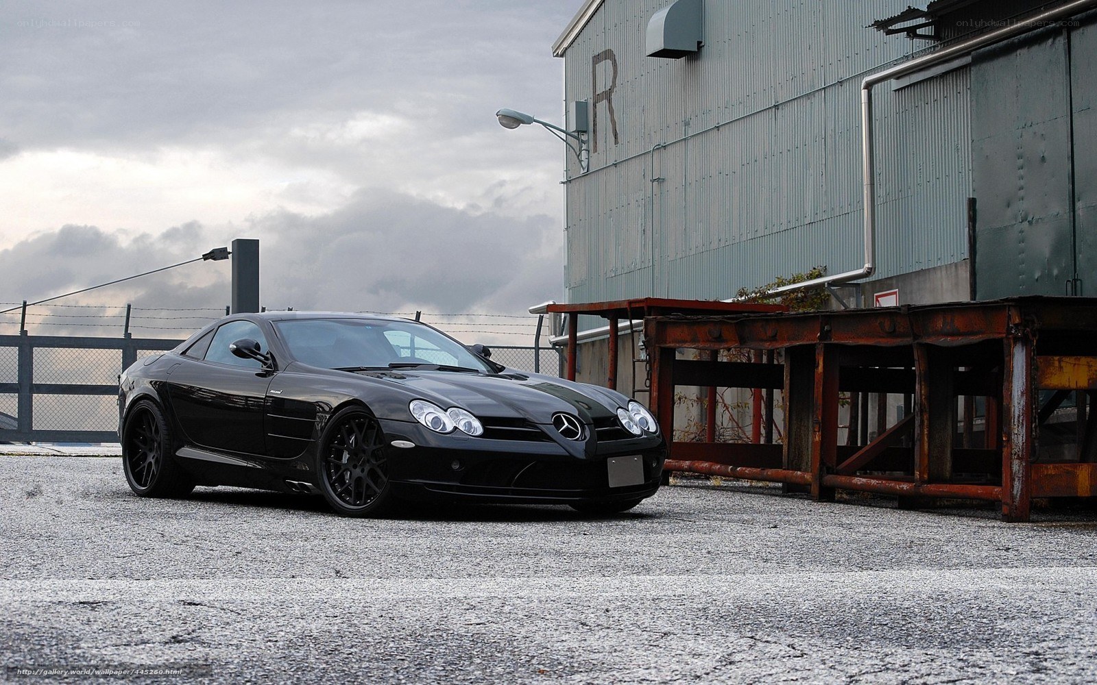 black mercedes-benz slr McLaren