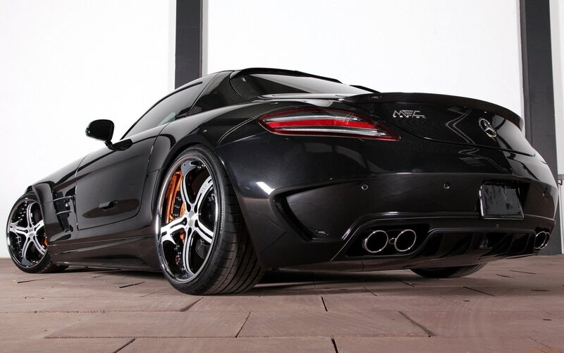 Black Mercedes-Benz SLS AMG