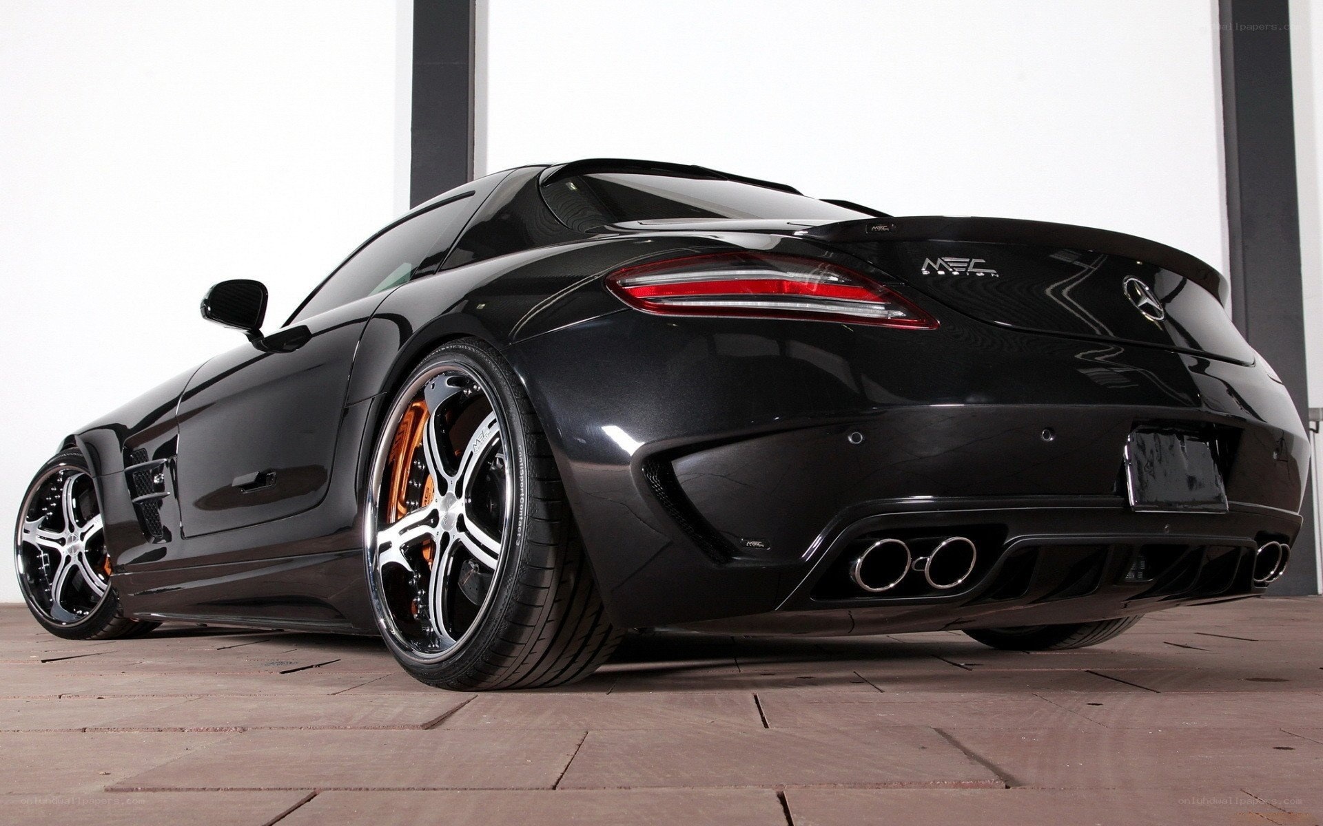 Black Mercedes-Benz SLS AMG