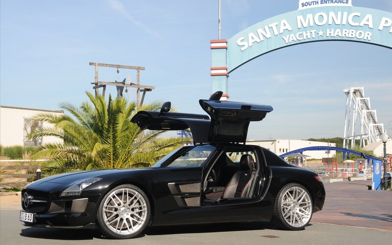 Black Mercedes-Benz SLS AMG at Santa Monica