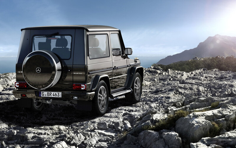 Black Mercedes G-wagon — Dramatic